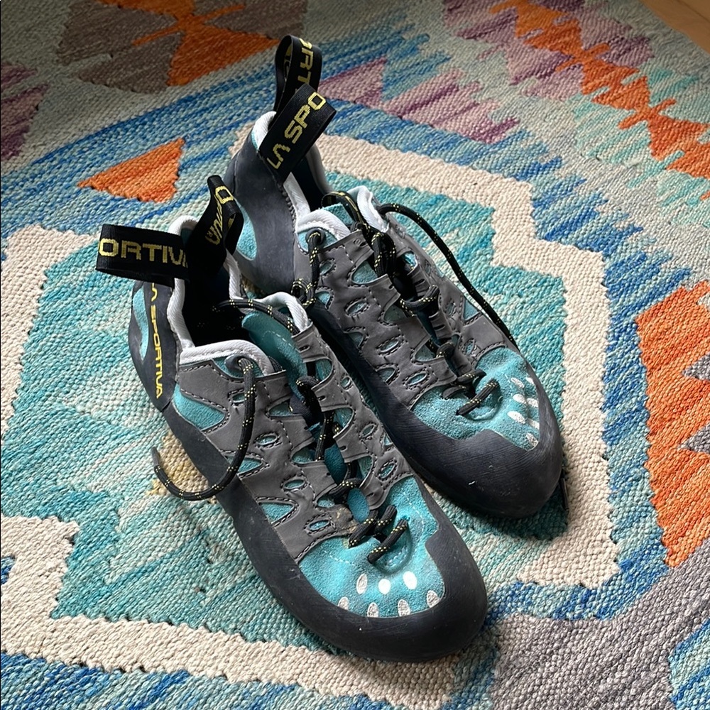 La Sportiva Tarantulace Climbing Shoes